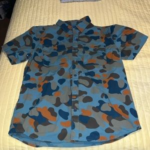 Mountain Hard Wear Size M